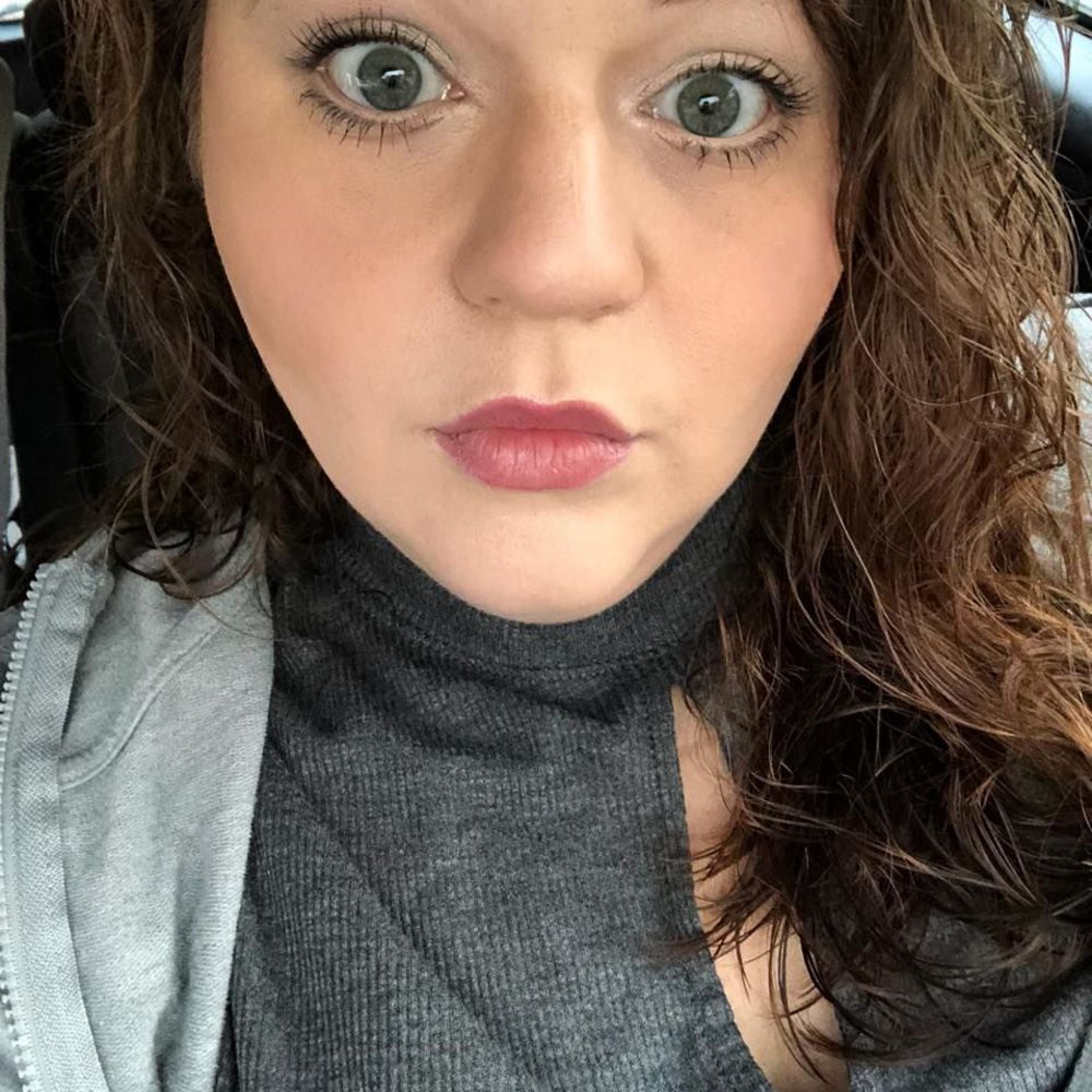 Meet your Posher, Layce